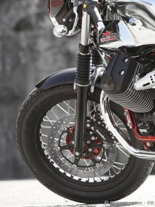 Essai Moto Guzzi V7 Classic 2012 : un peu juste ?