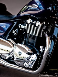 Essai Triumph 1600 