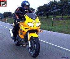 Triumph 955 Sprint RS Triumph 955 Sprint RS