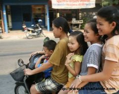 Enquête 2-roues Lab' : transporter un enfant à moto, (...)
