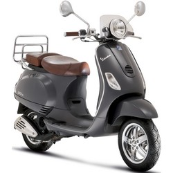 Vespa 125 LXV : porte paquet