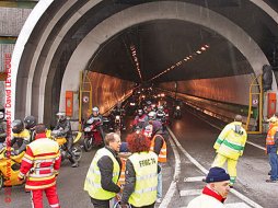 L'hommage des motards franco-italien au sauveur du (...)
