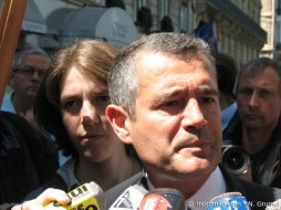 Délire répressif : la colère d'un député