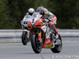 Superbike de Brno : Biaggi et Melandri mènent la (...)