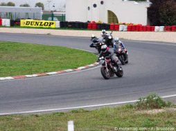 Journée circuit à Carole : des filles en piste (...)