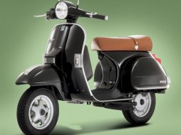 Piaggio Vespa PX 125 : la légende !