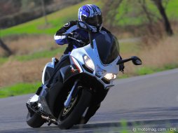 Essai Aprilia 850 SRV