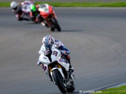 WSBK de Moscou : Melandri passe en tête du championnat WSBK de Moscou : Melandri passe en tête du championnat