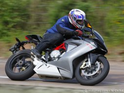 MV Agusta 675 F3