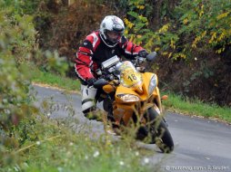 Troisième étape Moto Tour 2012 : la remontée de Julien (...)