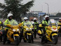 Métiers de la moto : les guides de convoi exceptionnel (...)