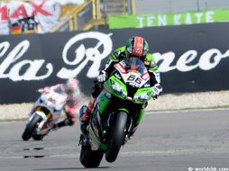 WSBK d'Assen : Sykes et Laverty se partagent les victoires WSBK d'Assen : Sykes et Laverty se partagent les (...)
