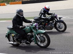 Coupes Moto Légende 2013 : des pilotes de légende et du soleil (...) Coupes Moto Légende 2013 : des pilotes de légende et du (...)