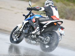 Pneu moto Dunlop Sportsmart 2 : toujours du sport, mais (...)