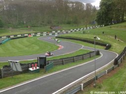 Challenge Camathias 2014 : deux side-cars français à Cadwell Park Challenge Camathias 2014 : deux side-cars français à (...)