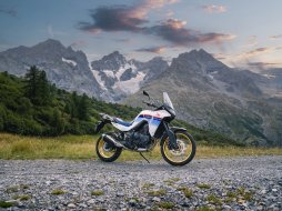 Honda Transalp et CL500 2023 : voici les prix