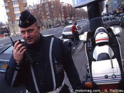 Quotas de PV : grosse pression sur les motards CRS Quotas de PV : grosse pression sur les motards (...)