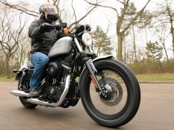 Essai Harley-Davidson 883 Iron