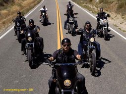 Sons of Anarchy : M6 se paie une série de bikers (Vidéo) Sons of Anarchy : M6 se paie une série de bikers (...)