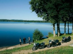 Comparatif BMW F 800 ST / Honda Deauville 700 / Suzuki (...)
