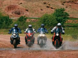 Comparatif BMW R 1200 GS / Honda 1000 Varadero / KTM (...)