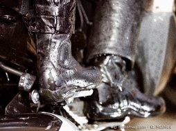 Test bottes moto : des "touring" pour elle et (...)
