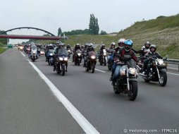 Appel du 18 juin : 600 motards à Angoulême (16)