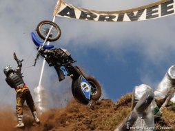 Show devant : la Montée impossible de La Bresse (...)