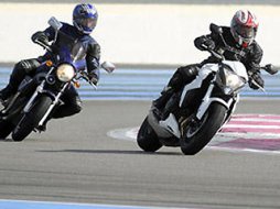 Déjà complet : la Mutuelle des Motards ouvre le circuit (...)