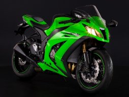 Nouveautés 2011 Cologne : Kawasaki ZX-10R, la revanche (...)