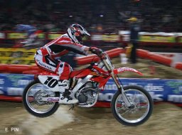 Supercross de Bercy : 3e duel franco-américain Supercross de Bercy : 3e duel franco-américain