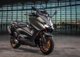 Salon Milan 2019 : Yamaha TMax Tech Max 560, luxe, (...)