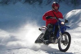 Insolite : des chenilles moto pour la neige