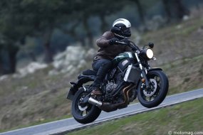 La Yamaha XSR 700 arrive dans les concessions le 17 (...)