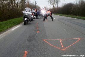 Les motards en colère contre les ornières tueuses en (...)
