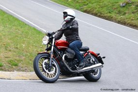 Essai Moto Guzzi V9 Roamer : vagabondage en règle