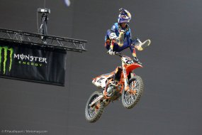 Supercross de Paris : retour triomphant dans la (...)