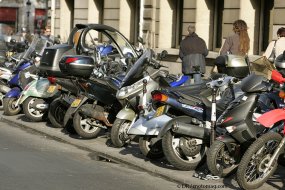 Le stationnement moto devient payant à Vincennes (pour (...)