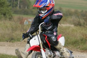 Mini moto : une loi à améliorer Mini moto : une loi à améliorer