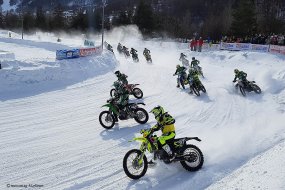 Les pilotes du Trophée Andros assurent le show par (...)