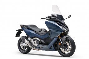 Forza 750 (2021), le maxiscooter selon Honda