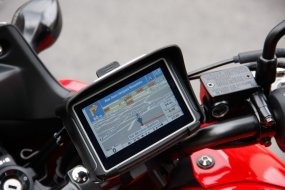 Le signalement des contrôles routiers sur GPS est (...)