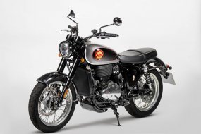 BSA revient avec un gromono 650 : la Gold Star