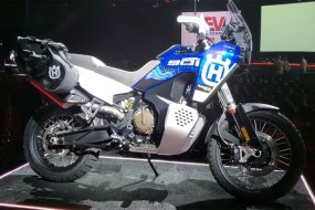 Husqvarna Norden 901 2023 : une version "Expedition