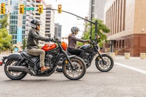 Les Honda CMX500 et 1100 Rebel se mettent à jour pour (...)