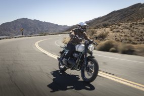 Royal Enfield Bear 650 2025 : l'interceptor en mode (...)