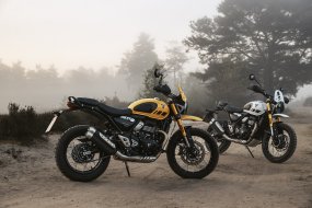 Triumph Scrambler 400 XC : l'aventure accessible (...)