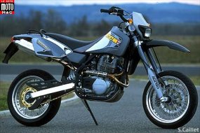 CCM 604 e Supermoto CCM 604 e Supermoto