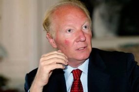 Petite boulette : Brice Hortefeux ne connaît pas (...)