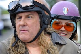 Depardieu et la moto : on a piqué le scoot à Gégé (...)
